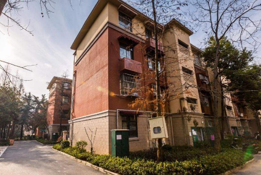 凯发k8省制定老旧小区改造时间表